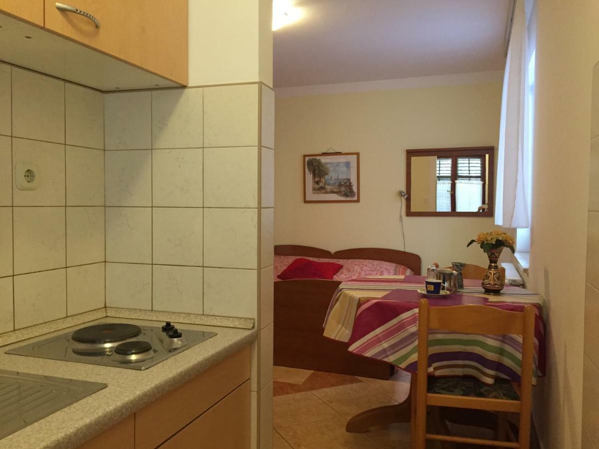 Apartment Villa Ana Opatija Eksteriør billede